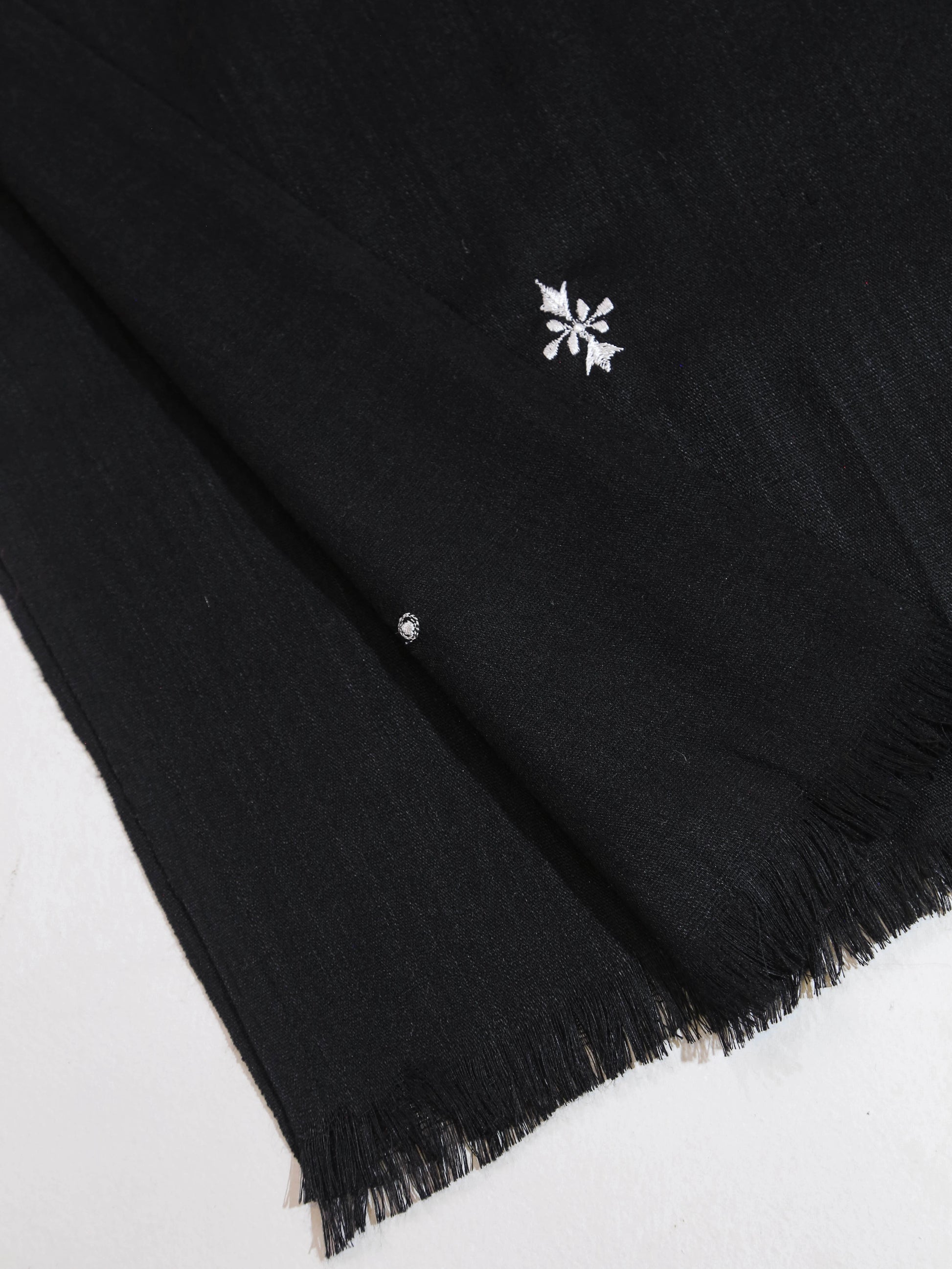 EMBROIDED TURKISH LAWN CASHMERE-Black - Hijab Styles