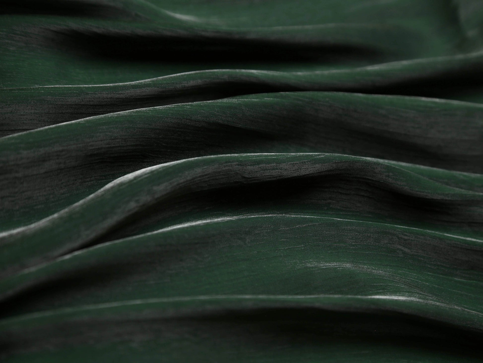 Luxury Silk Hijab-Emerald Green - Hijab Styles