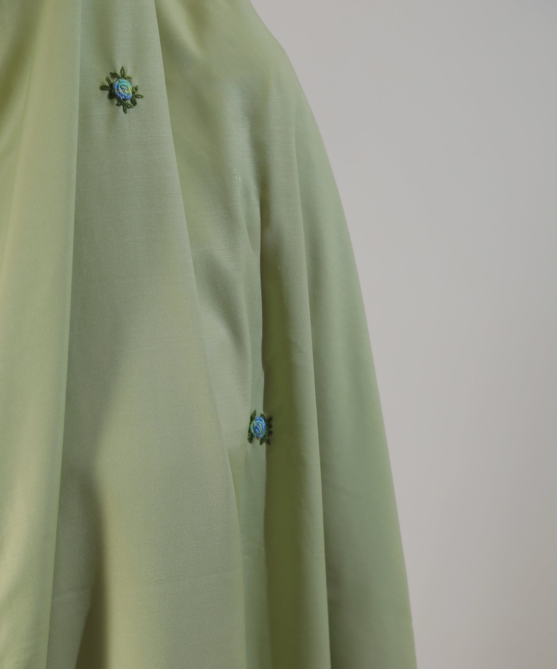 namaz xhadar embroidered green in color 